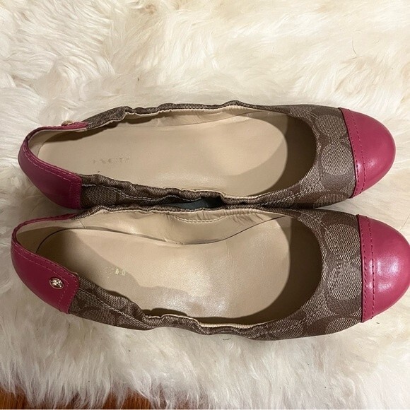 Coach Callie Signature Logo Red Leather & Khaki Fabric Ballet Flat Size 7.5 - Picture 4 of 9
